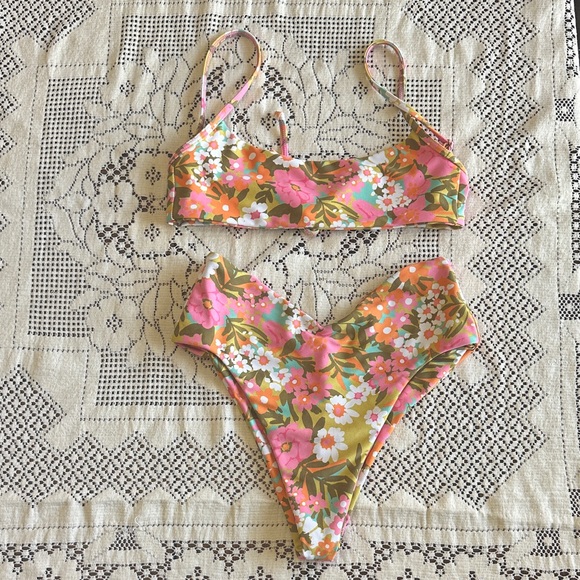 Skatie Other - Skatie Laurel Canyon 70’s Floral Print Bikini Hard to Find